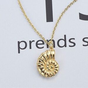 Seashell Necklace 14k gold plated New
